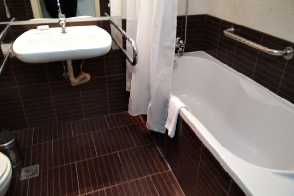 image-438B23B01-3719-6ED6-DAF6-58ADEE197BD6.jpg
